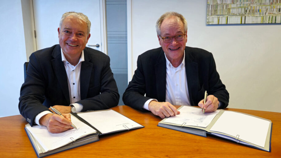 Pictured above from left to right are: Marcel Cappetti CEO, Conscia Benelux & Ernst Nijkerk, Owner, Silta.